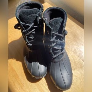 Sperry rain boots great condition